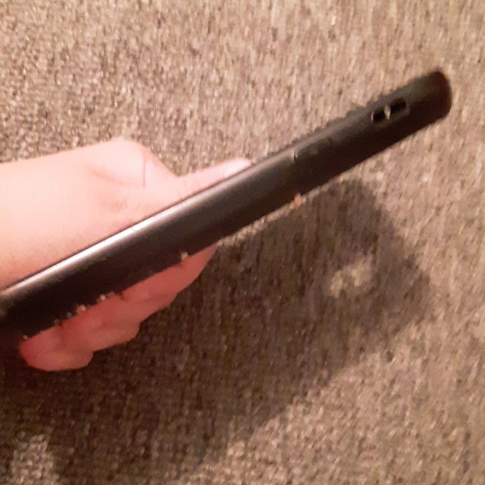 Phone case - Picture 3 of 4